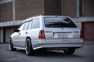 Mercedes-Benz 300 TE 4Matic 1993 года