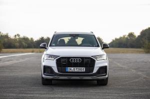 Audi Q7 60 TFSI e Quattro S-Line 2019 года