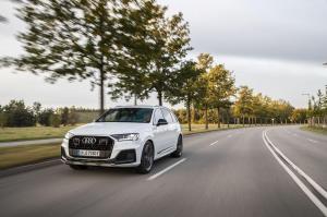 Audi Q7 60 TFSI e Quattro S-Line 2019 года