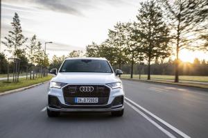 Audi Q7 60 TFSI e Quattro S-Line 2019 года