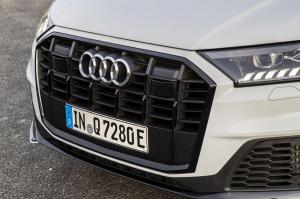 Audi Q7 60 TFSI e Quattro S-Line 2019 года