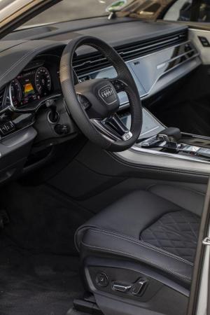 Audi Q7 60 TFSI e Quattro S-Line 2019 года