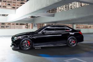 Mercedes-AMG C63 S on Strasse Wheels (SM5R Deep Concave)