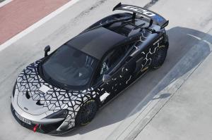 McLaren 620R 2020 года