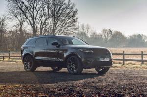 Range Rover выпустит лимитированный темный Velar