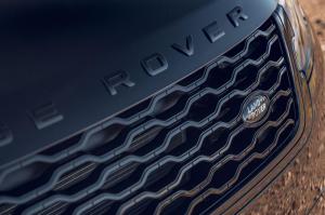 Land Rover Range Rover Velar R-Dynamic Black 2020 года