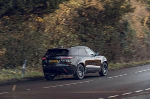 Land Rover Range Rover Velar R-Dynamic Black 2020 года