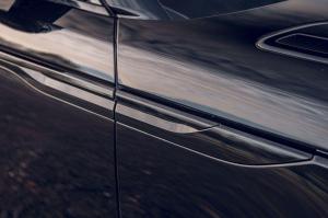 Land Rover Range Rover Velar R-Dynamic Black 2020 года