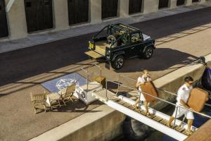 Land Rover Defender 90 by Overfinch 2019 года