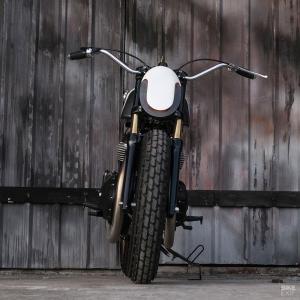 Royal Enfield 650 Moose by Zeus Custom