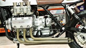 Honda Gold Wing GL1000 by Dragon’s Motorcycles