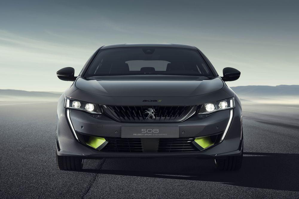 Коллекция Peugeot пополнится мощным серийным гибридом