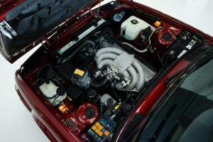 BMW 325i Convertible в цвете Calypso Red 1990 года