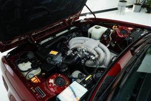 BMW 325i Convertible в цвете Calypso Red 1990 года