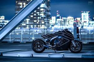 BMW K1600B Stealth Crow by Custom Works Zon
