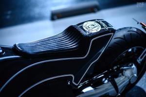 BMW K1600B Stealth Crow by Custom Works Zon
