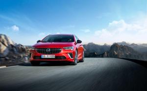 Opel Insignia GSi Sports Tourer 2020 года