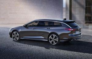 Opel Insignia Sports Tourer 2020 года