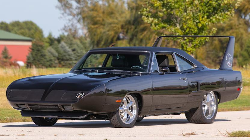 Plymouth Road Runner с мотором HEMI V8