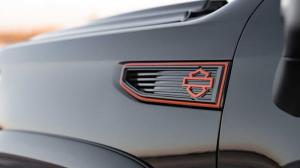 2020 GMC Sierra AT4 Crew Cab Harley-Davidson Edition (Onyx Black)