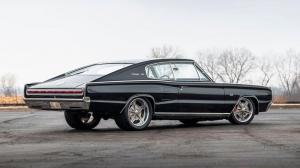 Dodge Charger Resto Mod 528 HEMI V8 1967 года