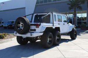 Jeep Wrangler Unlimited 6-Wheels 2016 года