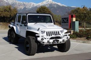 Jeep Wrangler Unlimited 6-Wheels 2016 года
