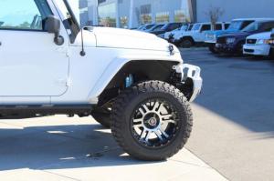 Jeep Wrangler Unlimited 6-Wheels 2016 года