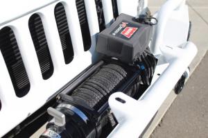 Jeep Wrangler Unlimited 6-Wheels 2016 года