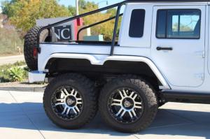 Jeep Wrangler Unlimited 6-Wheels 2016 года