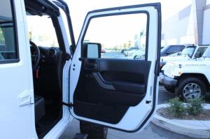 Jeep Wrangler Unlimited 6-Wheels 2016 года