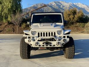 Jeep Wrangler Unlimited 6-Wheels 2016 года