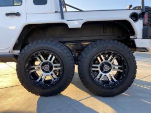 Jeep Wrangler Unlimited 6-Wheels 2016 года