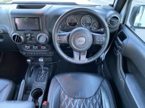 Jeep Wrangler Unlimited 6-Wheels 2016 года