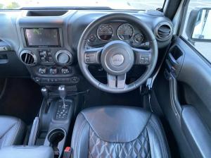 Jeep Wrangler Unlimited 6-Wheels 2016 года