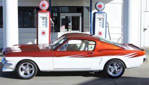 Ford Mustang Fastback 1966 года