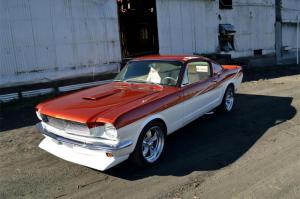 Ford Mustang Fastback 1966 года