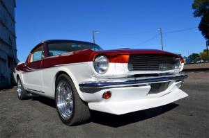 Ford Mustang Fastback 1966 года