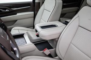 GMC Yukon Denali 2020 года