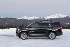 GMC Yukon Denali 2020 года