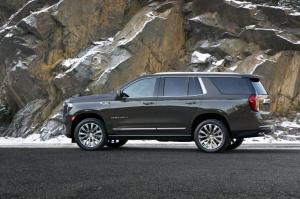 GMC Yukon Denali 2020 года