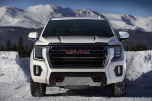 GMC Yukon AT4 2020 года