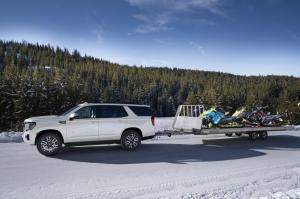 GMC Yukon AT4 2020 года