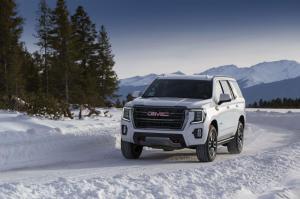 GMC Yukon AT4 2020 года