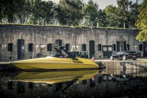 Riva 32 Ferrari Special 1995 года