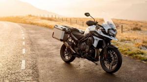 Triumph 1200 Tiger Desert & Triumph 1200 Tiger Alpine