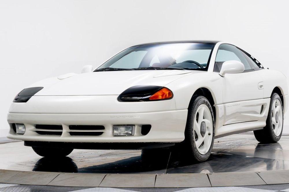 Выставлен на продажу Dodge Stealth 1991 года с пробегом 1690 км