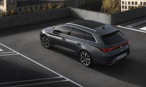 Seat Leon Sportstourer FR eHybrid 2020 года