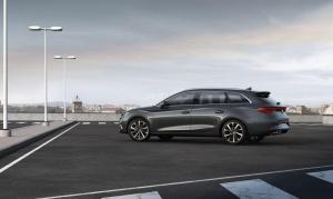 Seat Leon Sportstourer FR eHybrid 2020 года