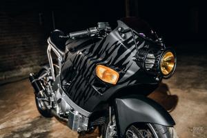 Kawasaki ZZR600 by Cool Kid Customs